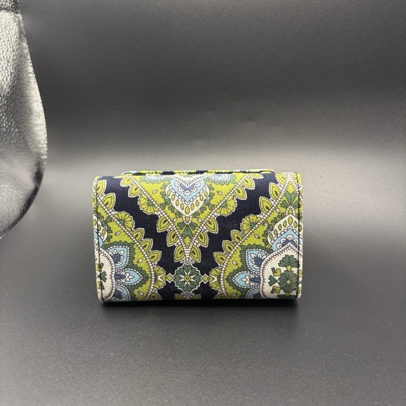 Vera Bradley Green Mini Travel Jewelry Hard Case - Removable Ring Tray - Picture 8 of 10